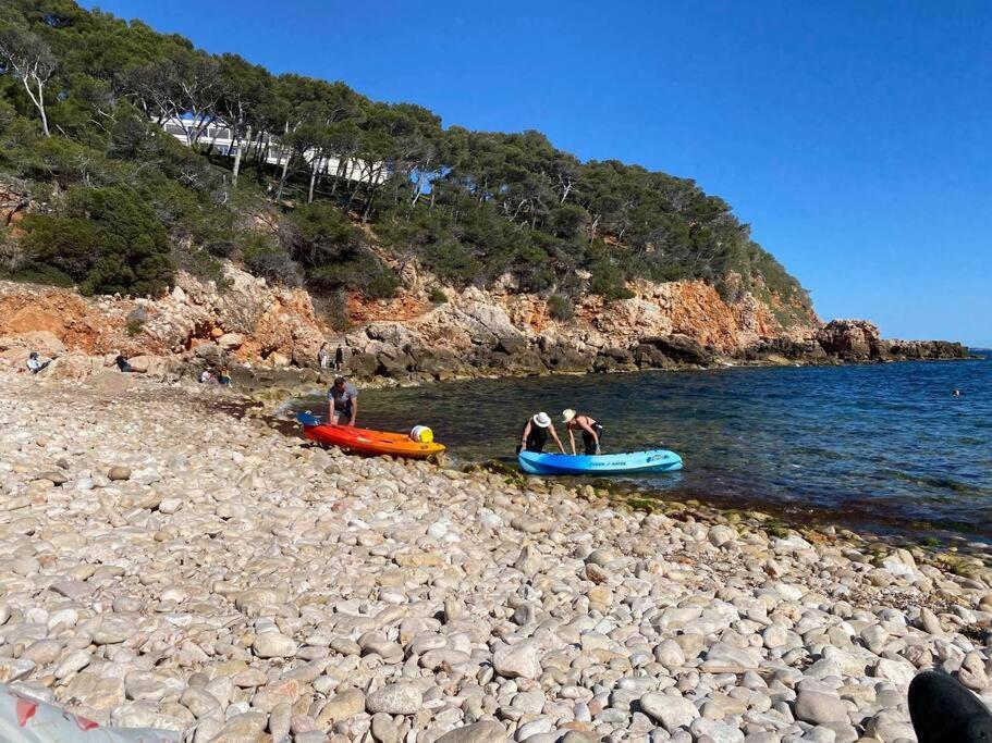 Athena Ohana, Les Pieds Dans L'Eau Bandol Ngoại thất bức ảnh